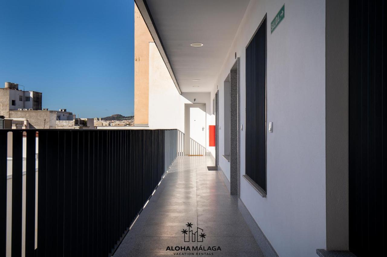 Апартаменты Luxury Duplex With Pool And Padel Court In Town Малага Экстерьер фото