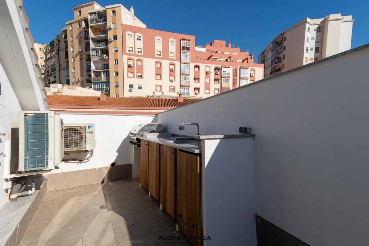 Апартаменты Luxury Duplex With Pool And Padel Court In Town Малага Экстерьер фото
